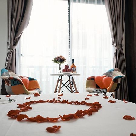 Cantona Hotel & Apartment Da Nang Bagian luar foto