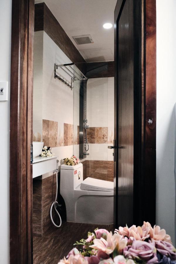 Cantona Hotel & Apartment Da Nang Bagian luar foto