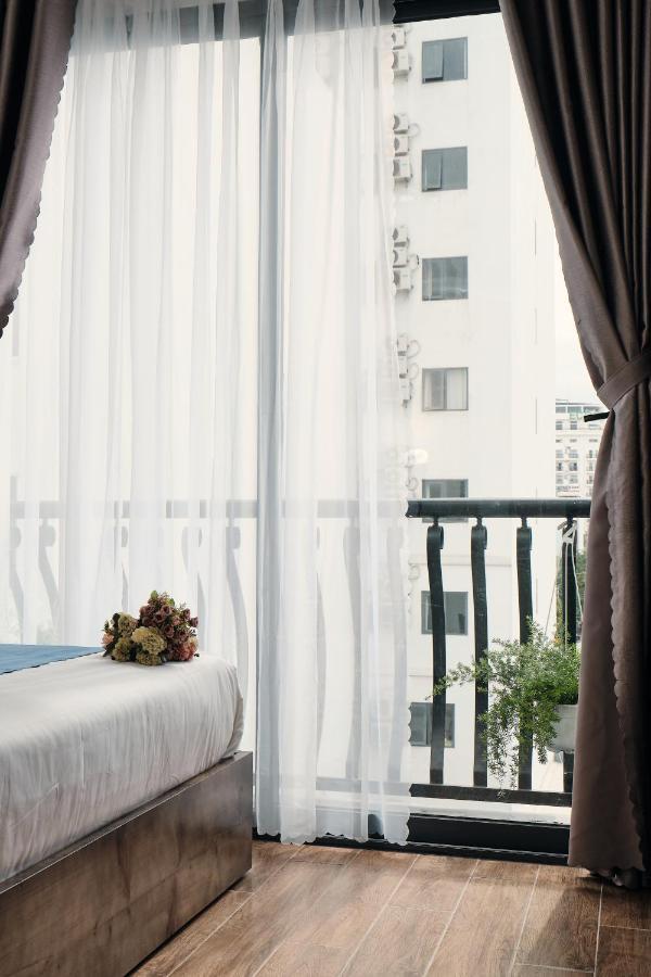 Cantona Hotel & Apartment Da Nang Bagian luar foto